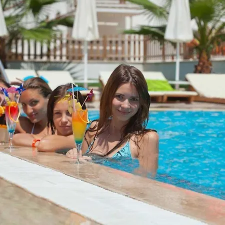 فندق Scylax Family Club